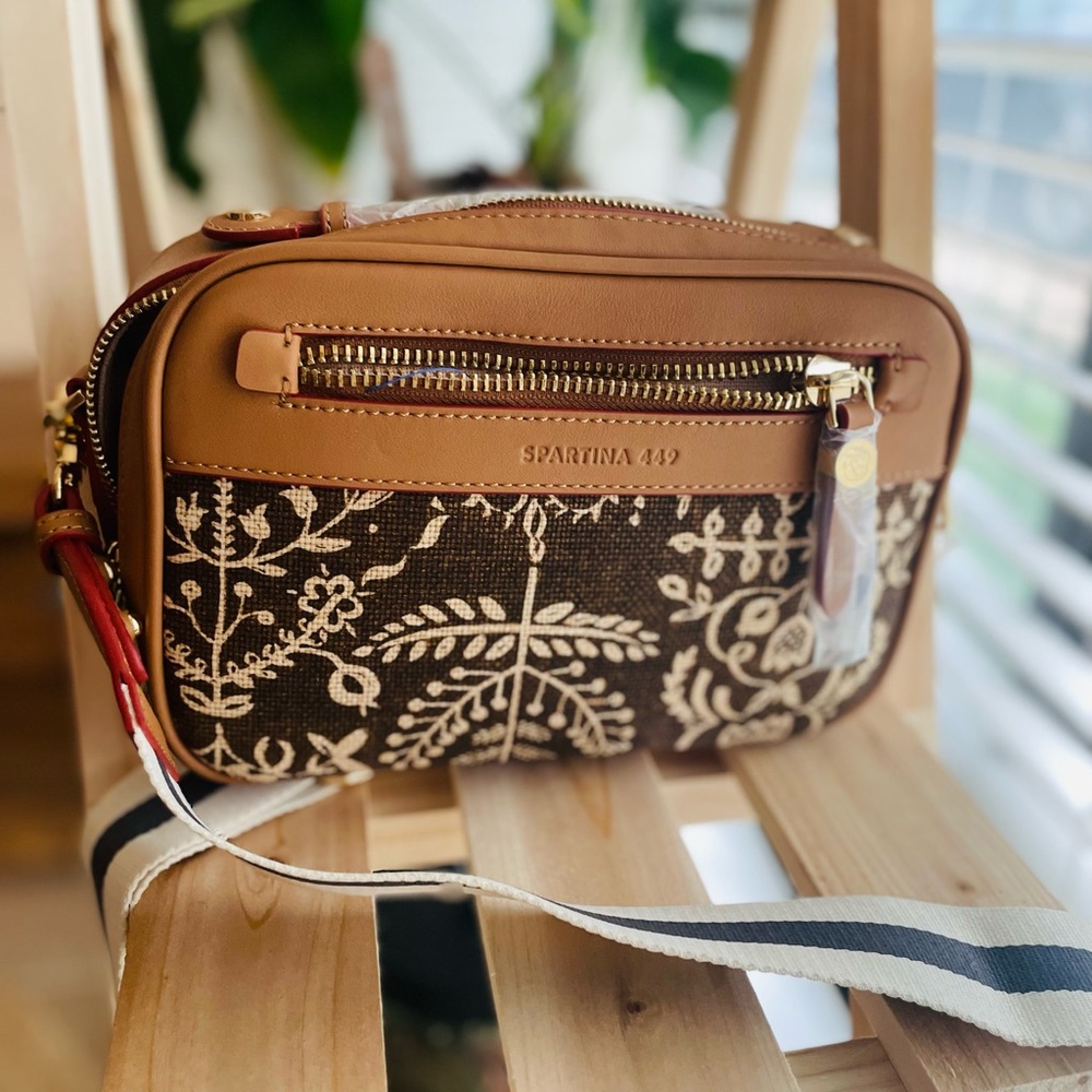 Spartina 449 crossbody – embroidered, leather trim, adjustable strap!